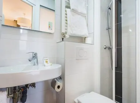 Hotel Bonséjour Montmartre Parigi