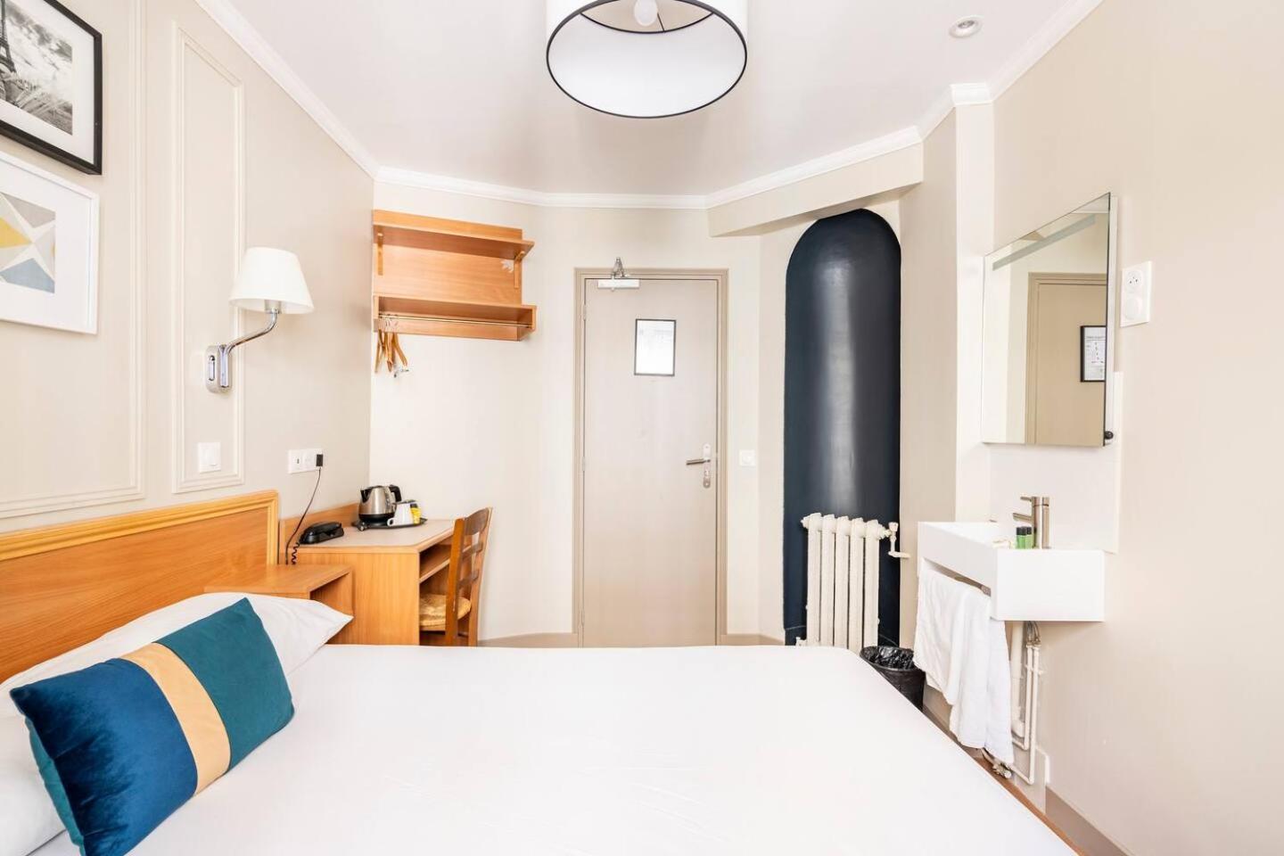 Bonsejour Montmartre 2*