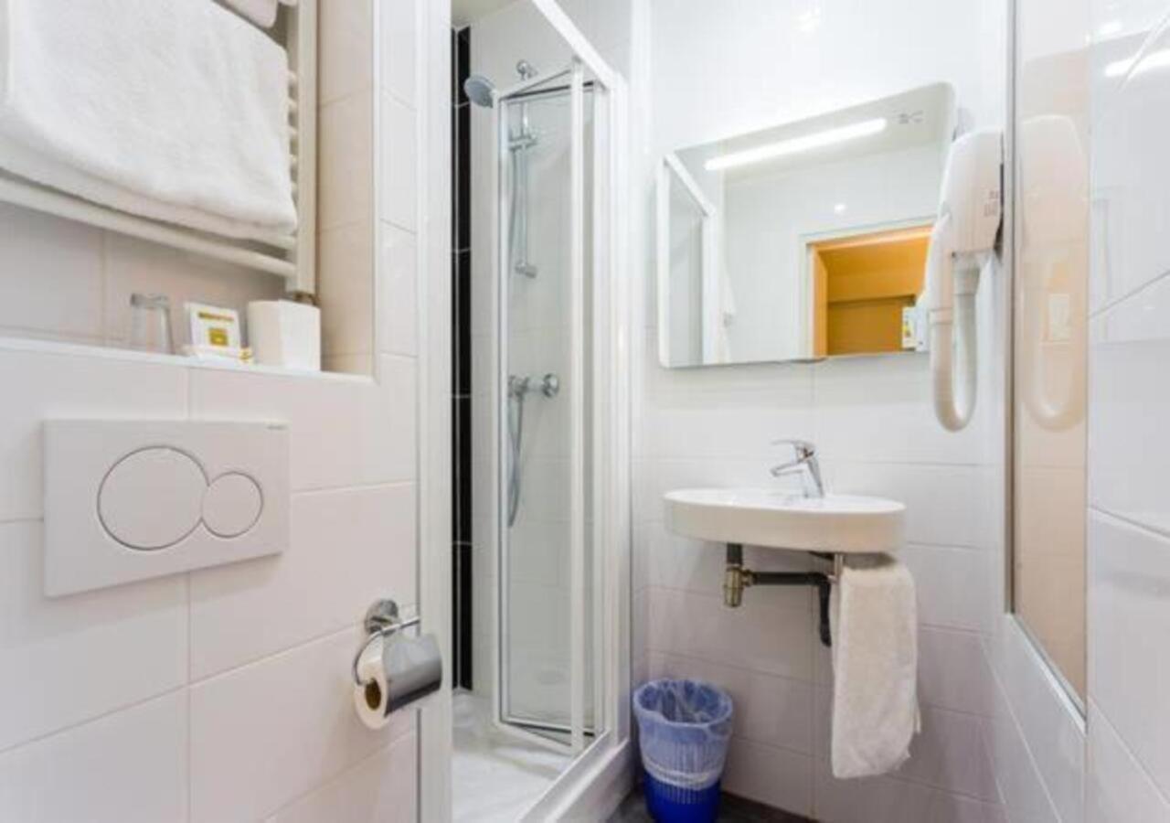 Bonsejour Montmartre Hotel