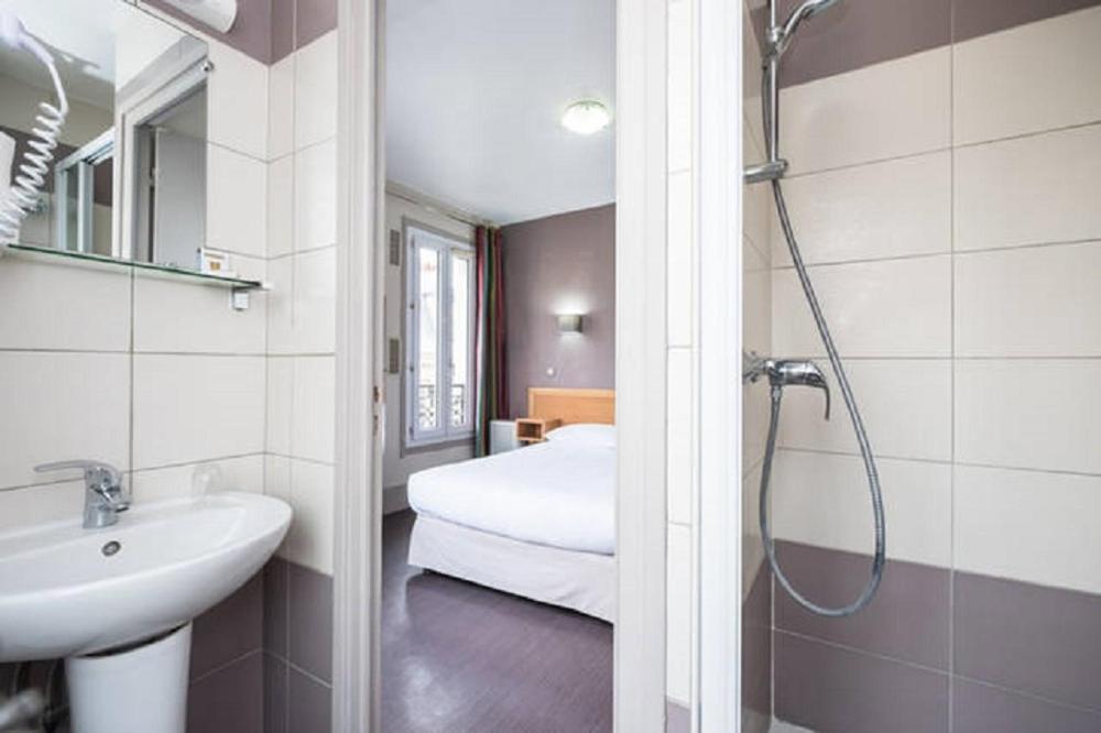 Hotel Bonséjour Montmartre Parigi