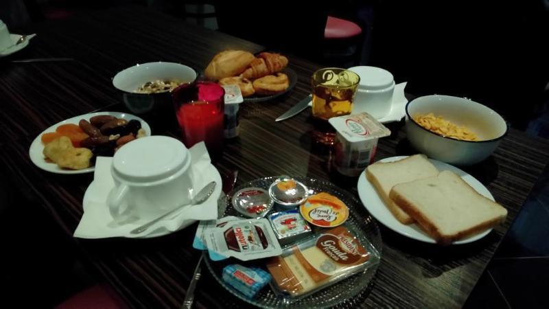 Bonsejour Montmartre 2*